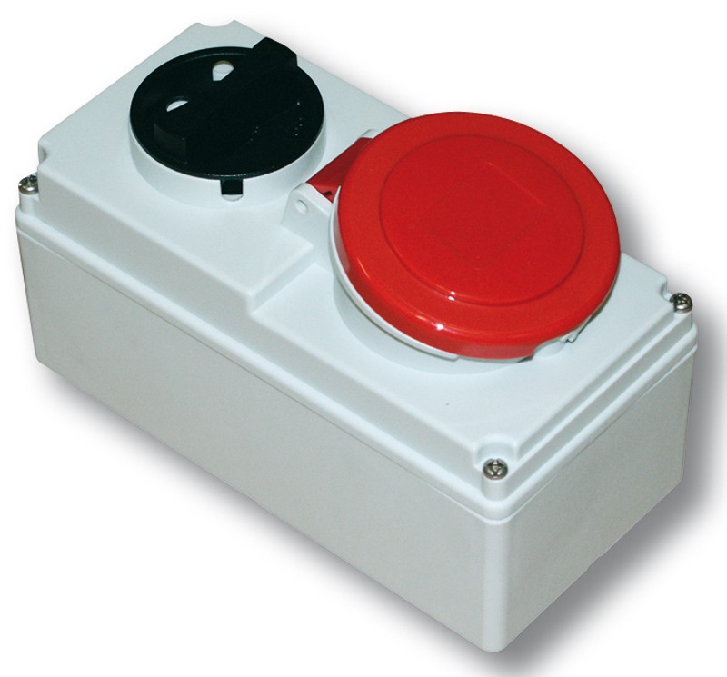 This is a picture of a IP44 IEC 60309 Switched Outlet rated at 32A IP44 IEC 60309 Switched Outlet 32A