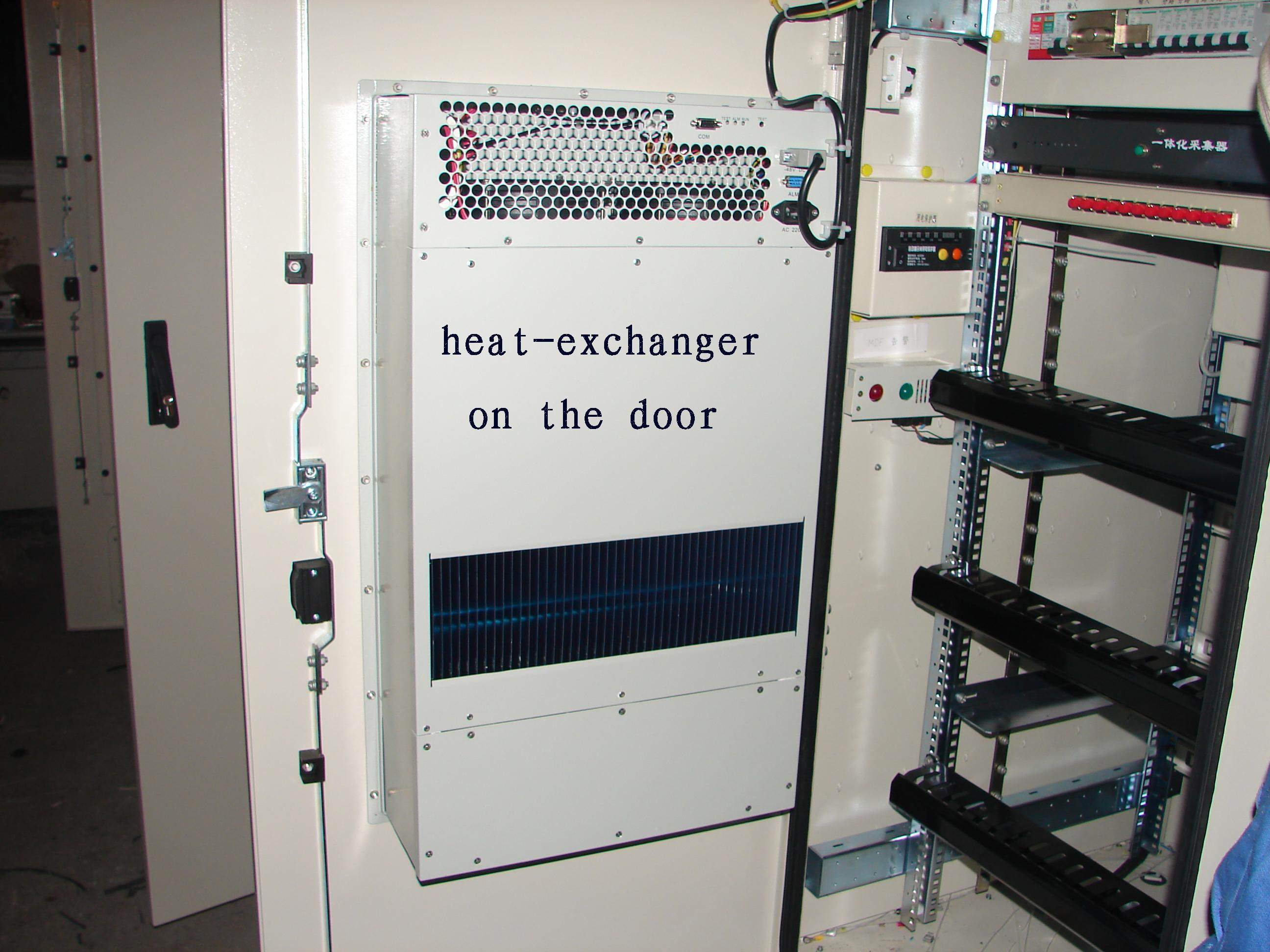 This is a picture of a IP66 outdoor rack enclosure with internal heat exchanger